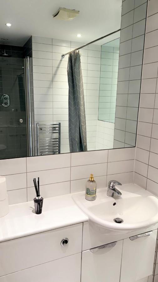 Cozycomfy Luxury Apartment لندن المظهر الخارجي الصورة